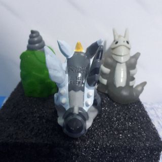 Set mô hình Pokemon Black Kyurem ( KID)