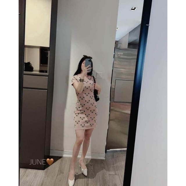 Váy len nữ body gấu hồng chất len tăm co giãn form ôm siêu đẹp