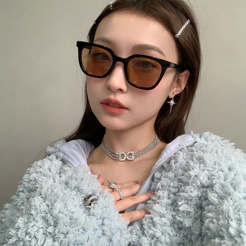 Kính Mát Màu Nâu Chống Tia UV Thời Trang Cao Cấp Cho Nữ