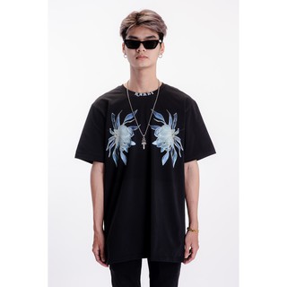 Áo thun Kandi Queen Of The Night Oversized Tee