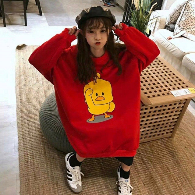Áo nỉ bông dài tay cổ tron chú vịt vàng