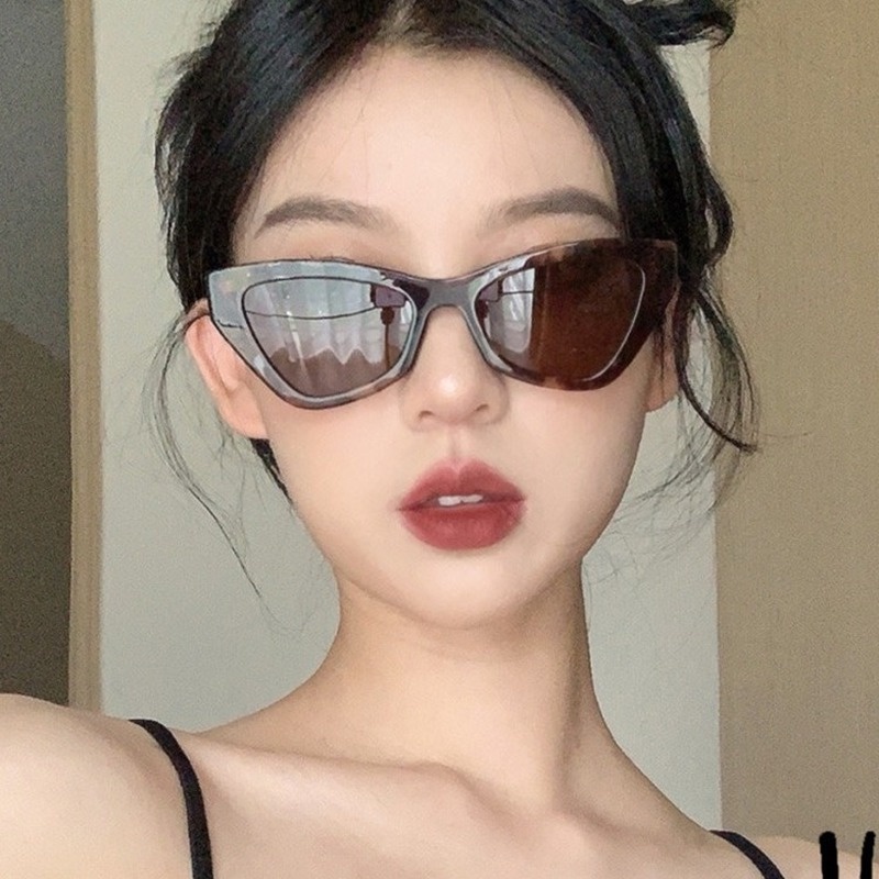 Kính Mát Gọng Mắt Mèo Bằng Kim Loại Chống Bức Xạ Phong Cách Retro Phương Tây Thời Trang Cho Nữ