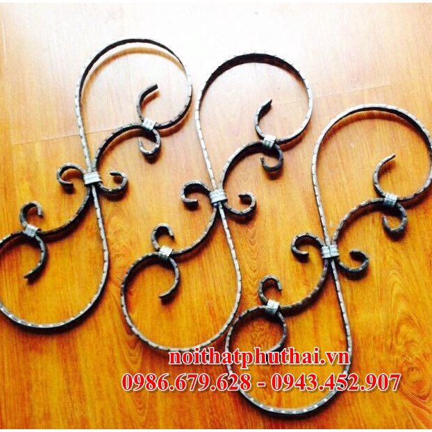 Cụm S trang trí cầu thang