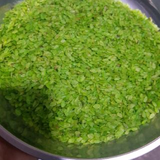 Cốm khô dẹp xanh làng Vòng