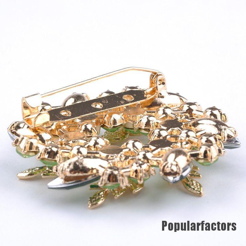 Ghim cài áo hình bông hoa dễ thương