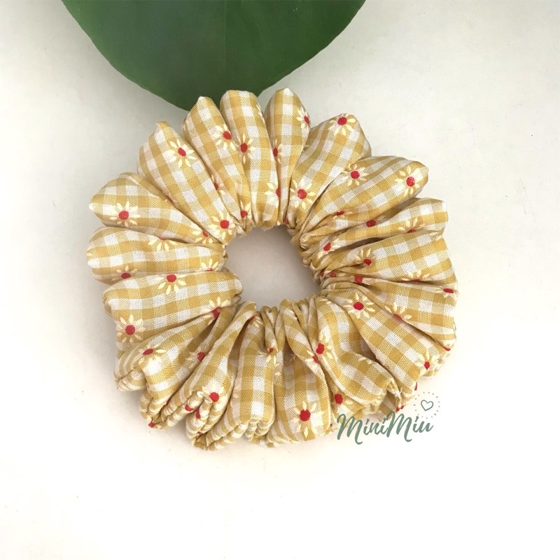 Dây buộc tóc nữ vải kate caro in hoa DAISY, Cột tóc vải scrunchies kẻ ô siêu dễ thương cho bạn nữ