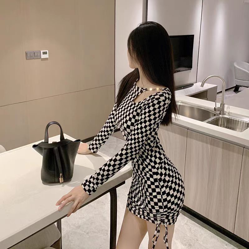 Phụ Nữ Mùa Hè Mới Sexy Gói Hông Váy Thời Trang Phiên Bản Hàn Quốc Váy Kẻ Sọc
