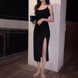 [Có sẵn] Váy body 2 dây xẻ tà