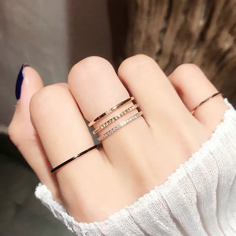 Nhẫn đeo tay/đeo khớp ba lớp bằng thép titan mạ vàng hồng thiết kế rỗng không dị ứng chống nước kiểu Hàn Quốc cho nữ