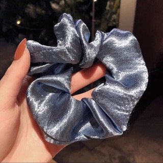 🦋Chun cột tóc scrunchie lụa satin, scrunchies bóng