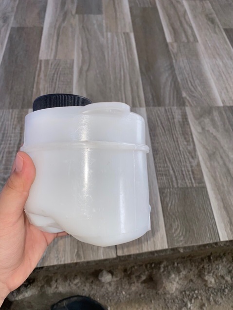 Sản phẩm gia đình làm: Combo 20 cái bình dầu trợ lực lái dầu phanh chế làm lọ nước 140/1 vòi tròn
