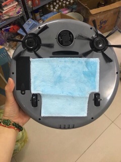 Robot hút bụi thông minh