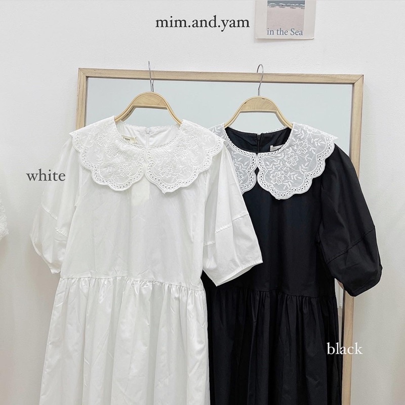 Váy cổ sen cách điệu 2 màu