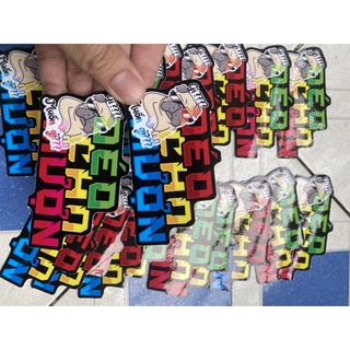 2 tem logo gì gì đây deo cho muon