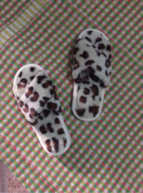 Dép lông quai chéo hình hổ báo mới