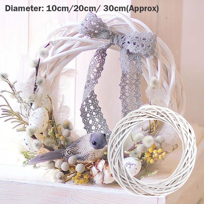 Vòng dây mây màu trắng dùng trang trí cây thông Noel