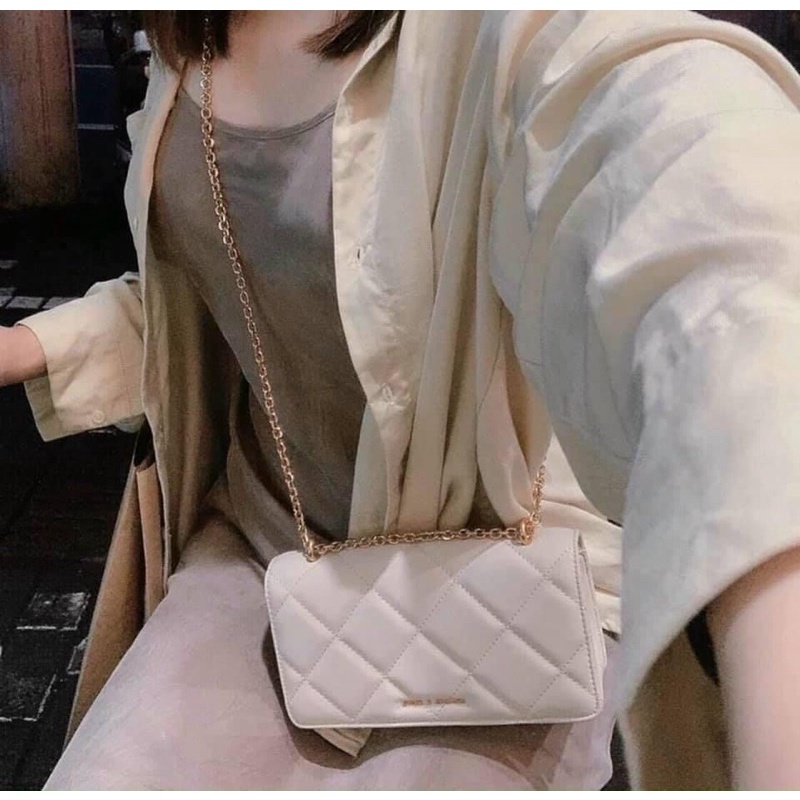 TÚI_ VÍ ĐEO CHÉO Cn.K hot hit, trám to da mềm dã man size 20cm