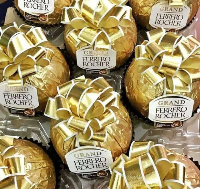 Socola Ferrero Rocher Hình Quả Cầu Vàng
