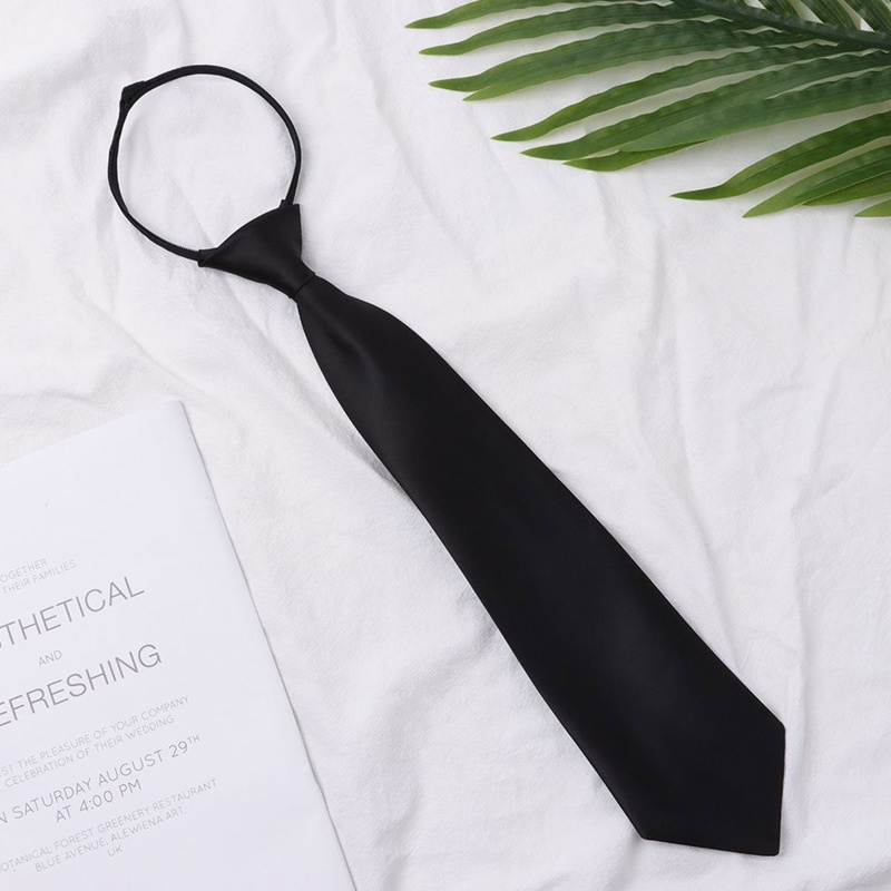 Cà Vạt Đồng Phục Màu Đen Dáng Ôm Dành Cho Nam