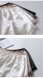 Quần short satin phối chân ren