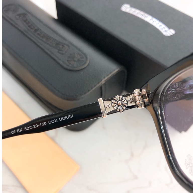 Mắt Kính Cox Ucker Với Tròng Kính Có Thể Thay Thế Được