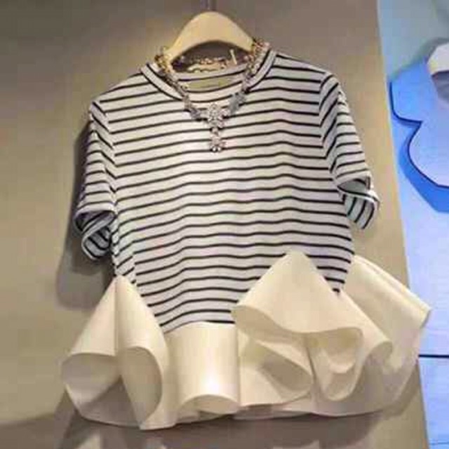 Áo peplum giấu bụng , mẫu Hàn quốc