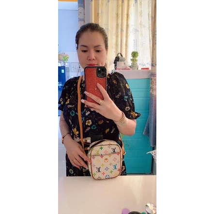 Túi lv đeo chéo  sale lổ