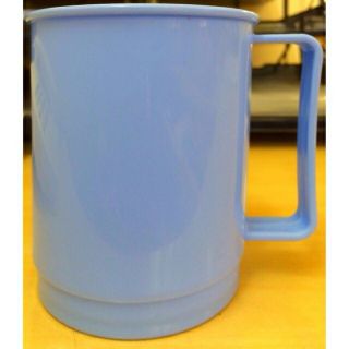 Ca, ly, cốc nhựa uống nước trơn 500ml màu xanh