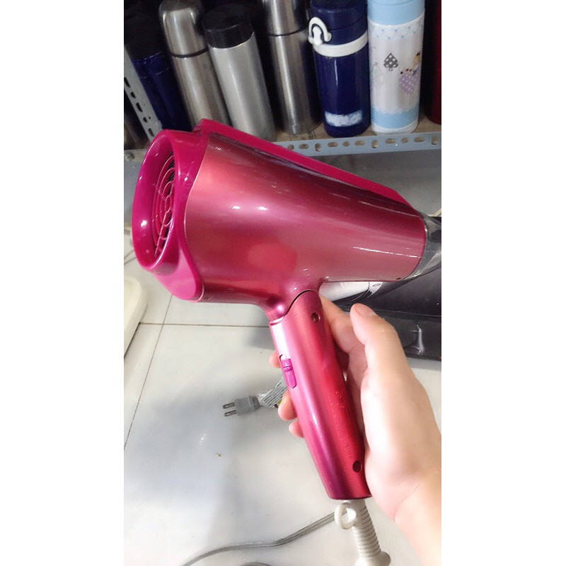 Máy sấy tóc Nhật hiệu Hitachi