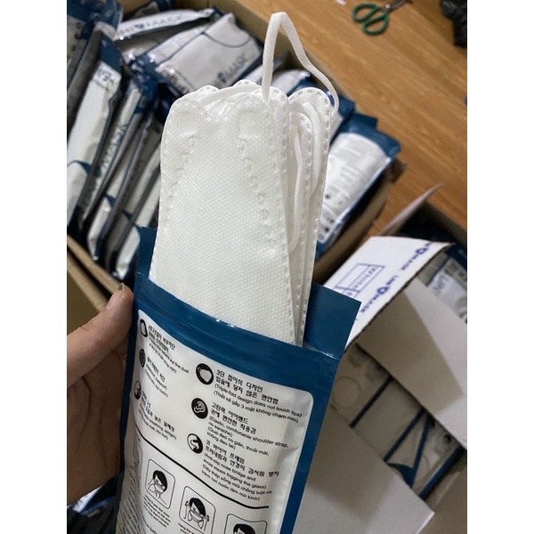 Thùng Khẩu Trang KF94 Unimask 300c