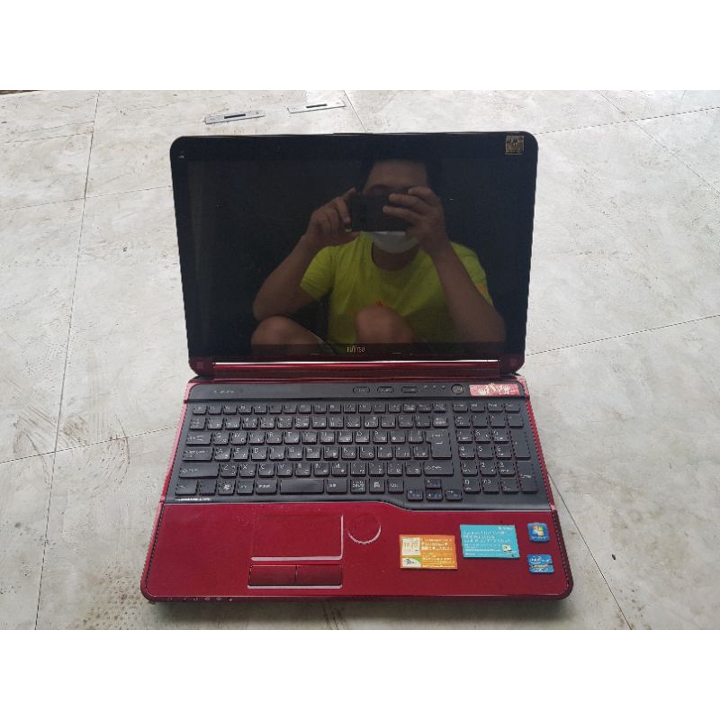 Laptop i7,ram 8GB,SSD 256GB,Fujitsu LIFEBOOK AH77/H nội địa nhật | BigBuy360 - bigbuy360.vn