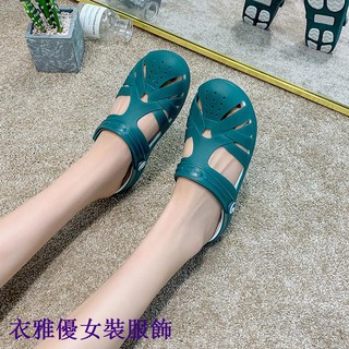 【Hàng Sẵn sàng】◈Giày sandal nhựa đế bằng chống trượt thiết kế đục lỗ xinh xắn