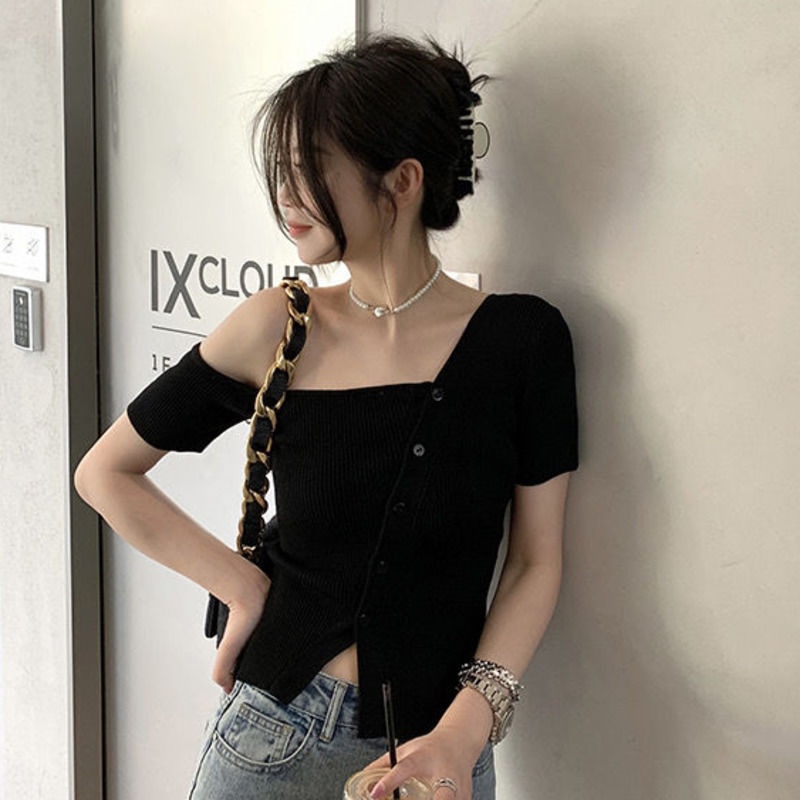 Áo Thun Dệt Kim Tay Ngắn Dáng Ôm Màu Đen Trơn Quyến Rũ Dành Cho Nữ