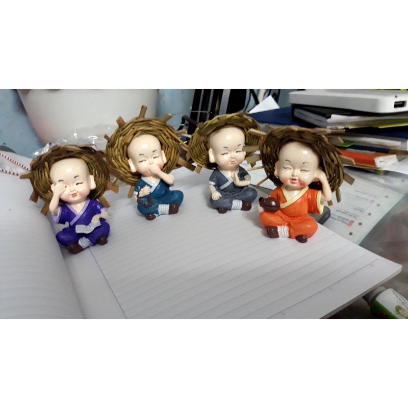 bộ tượng bốn chú tiểu đội mũ rơm( bộ tượng bốn không )