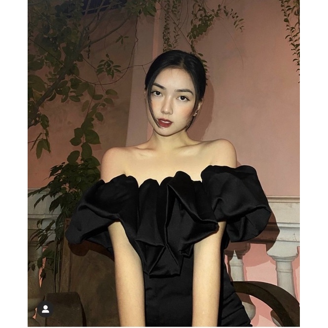 Đầm cúp xoè bèo