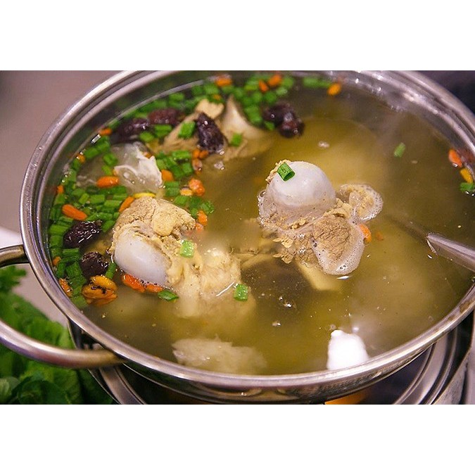 Date T4/2024 - Nước Cốt Xương Hầm Hiroshi Từ Thịt Gà Heo Và Rau Củ 1kg Nhật Bản tiện lợi dùng được khoảng 50 lần nấu