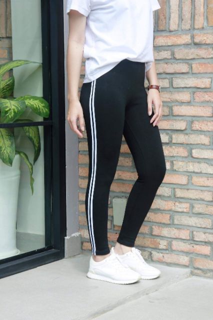 [ Mã FAMAYWA giảm 10K đơn 50K] Quần thể thao 2 sọc | BigBuy360 - bigbuy360.vn