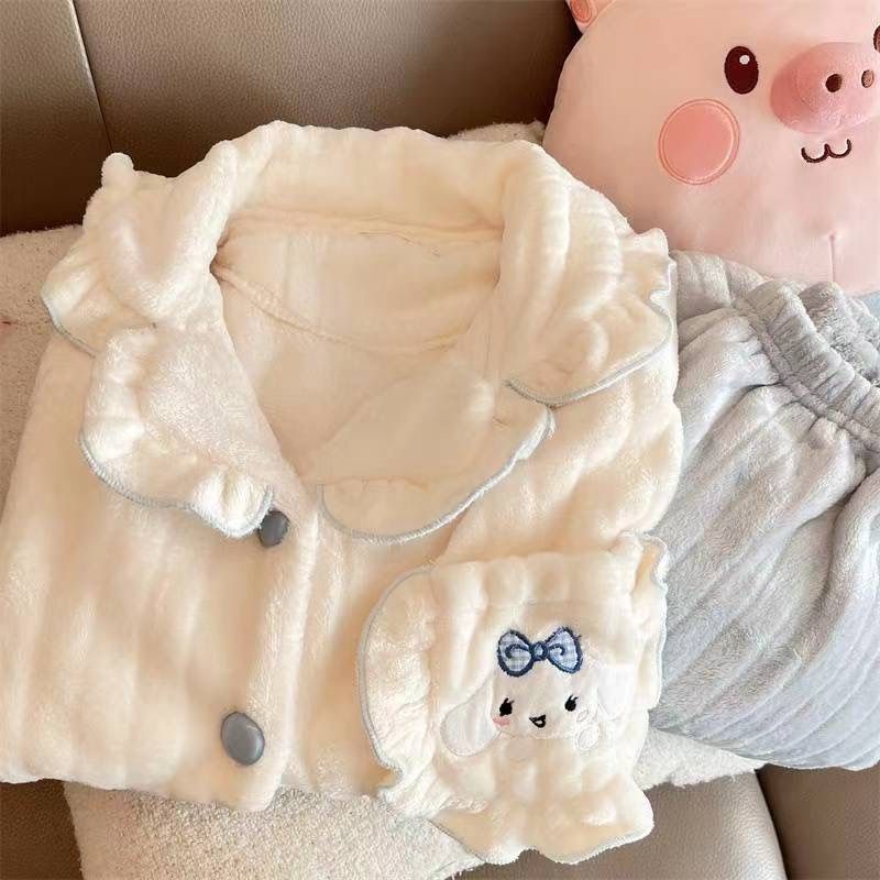 Trẻ con gái. Bộ Đồ Ngủ Chất Liệu Nỉ Lông Dày Dặn Họa Tiết Hoạt Hình Phong Cách Nhật Bản Cho Nữ