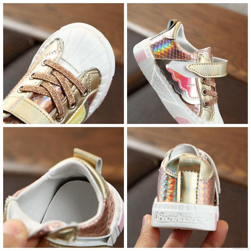 Giày sneaker đế mềm chống trơn họa tiết cánh chim màu cầu vồng thời trang mùa thu kiểu Hàn cho bé trai và bé gái