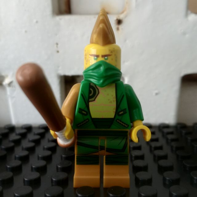 Lloyd Avatar Minifigure Ninja Go Season 12