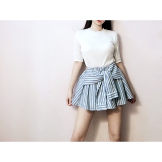 Quần váy sọc cột dây eo