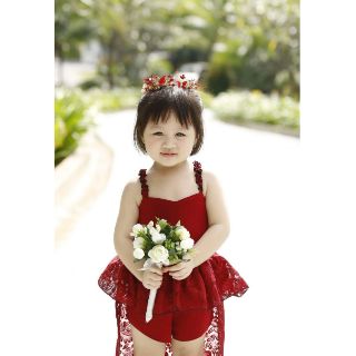 Thanh lý jum bé gái