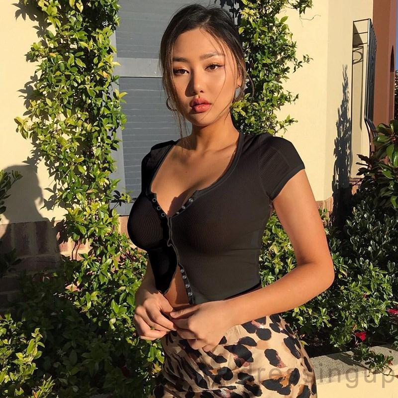 Áo crop top tay ngắn dễ thương dành cho bạn gái