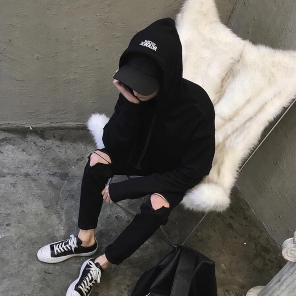 Quần Jeans Nam Đen Trắng Rách Gối Xẻ V Có Size Lớn 37 38 | BigBuy360 - bigbuy360.vn