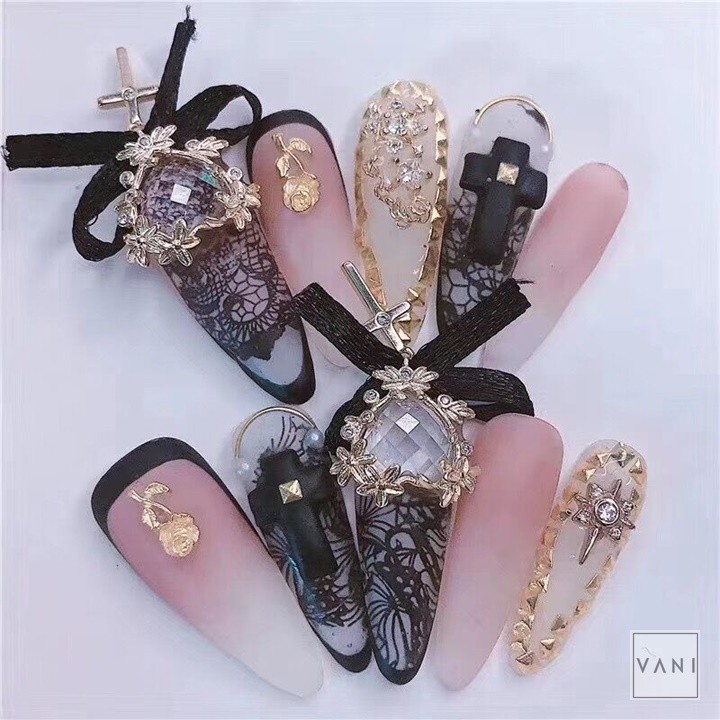 (1 Cái) Phụ Kiện Nail, Charm Hình Trái Tim Đính Đá Lớn Cột Nơ Đen - Vani Store