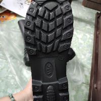 Ủng nhựa đi mưa siêu nhẹ