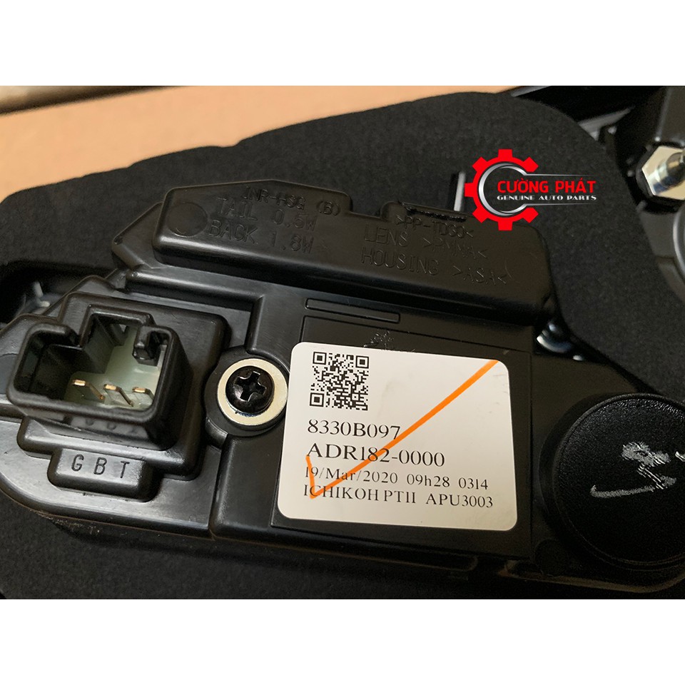 Đèn hậu trong Mitsubishi Xpander 2018-2021 8330B097, 8330B098