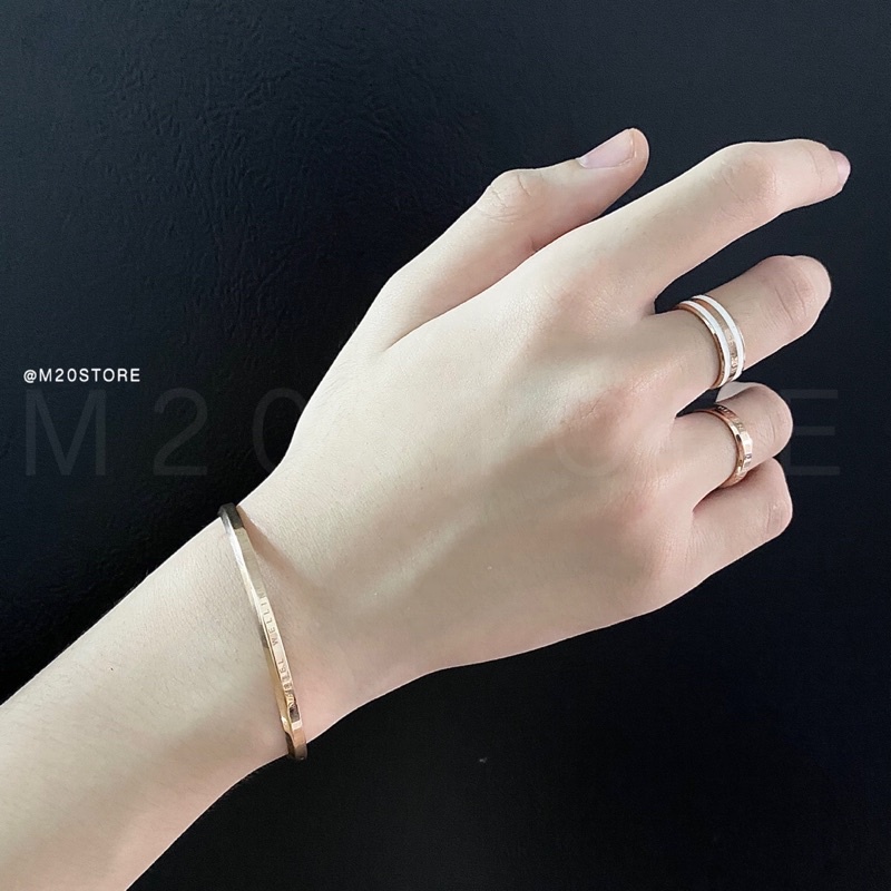 Vòng Tay Cuff Thép TiTan Chống Gỉ,Kiềng DW Nam Nữ Dạng Cuff Phù Hợp Mang Đôi Couple