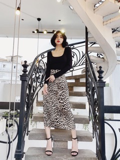 Áo croptop hở lưng