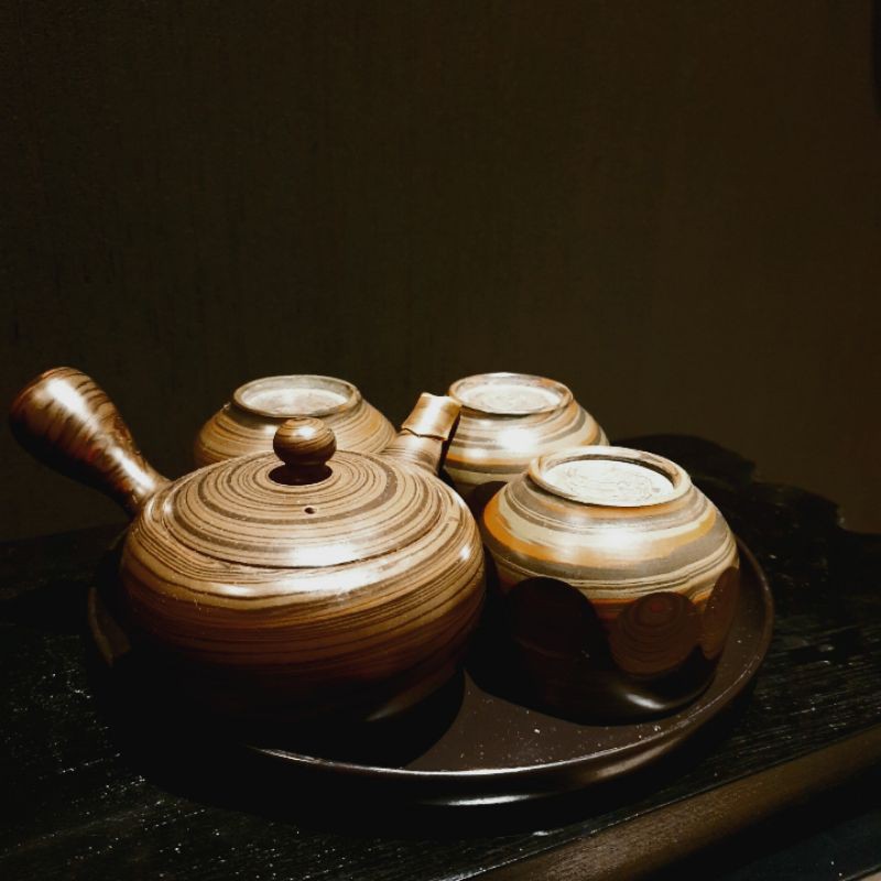 Set ấm trà đất trộn TOKONAME 4 món (tặng khay)